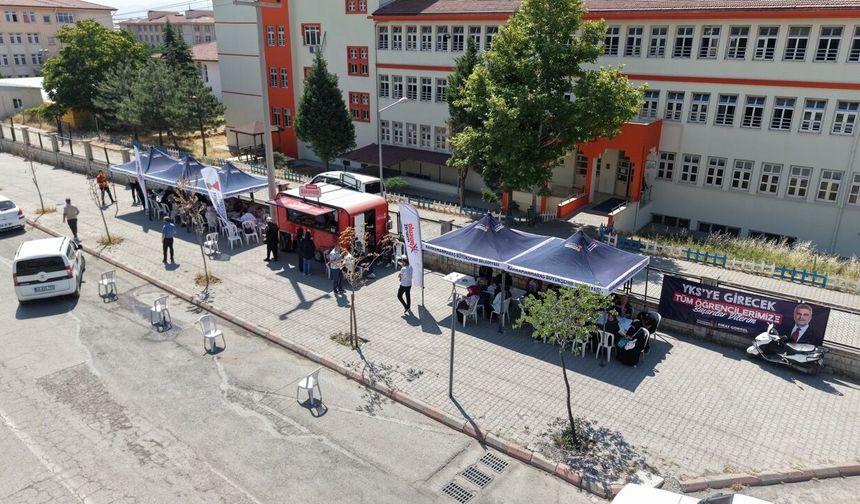 YKS’de Büyükşehir desteği öğrenci ve velilerden tam not aldı