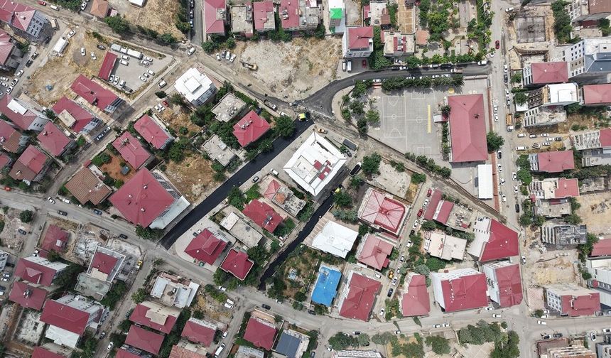 Kahramanmaraş'ta asfalt seferberliği, Egemenlik Mahallesi'nde konforlu ulaşım hedefleniyor