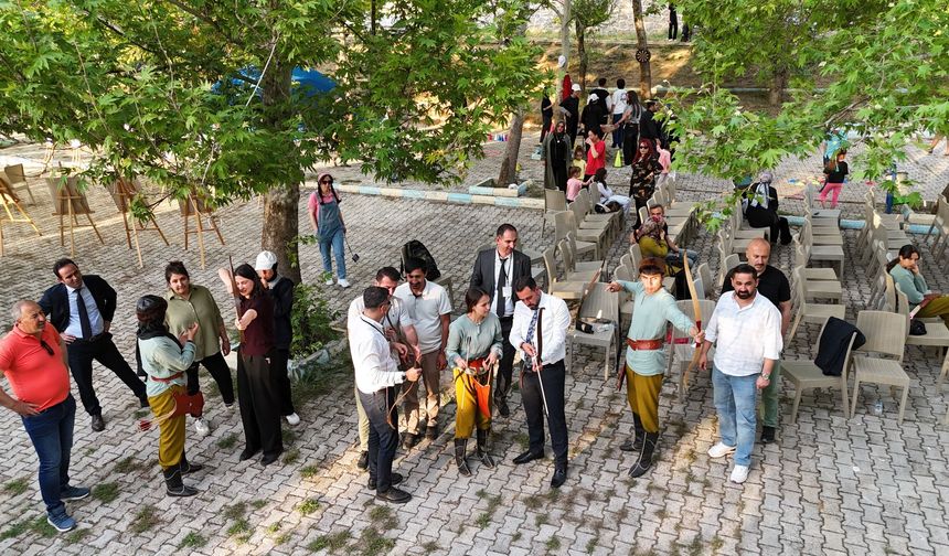 Ekinözü'nde Astronomi Ve Gökyüzü Gözlem Şenliği Düzenlendi