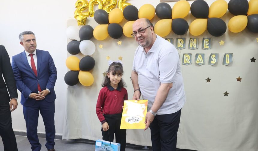 Başkan Mehmet Akpınar’dan öğrencilere karne mesajı
