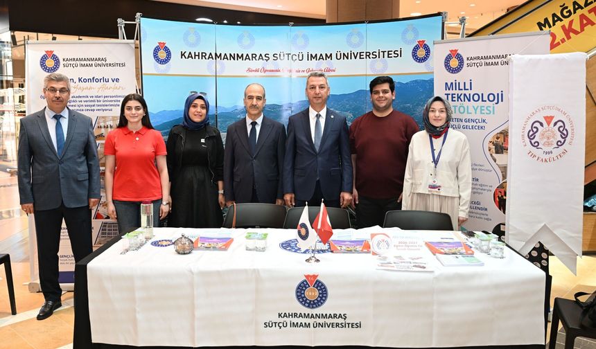 KSÜ Piazza AVM'de düzenlenen tercih ve tanıtım günlerinde yerini aldı