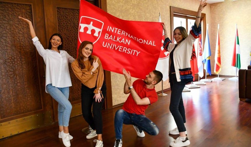 Uluslararası Balkan Üniversitesi Türkiye Temsilcisi'nden tercih çağrısı