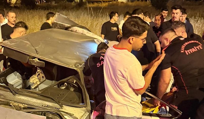 Kahramanmaraş'ta feci kaza: Kontrolden çıkan otomobil takla attı, 2 kişi yaralandı