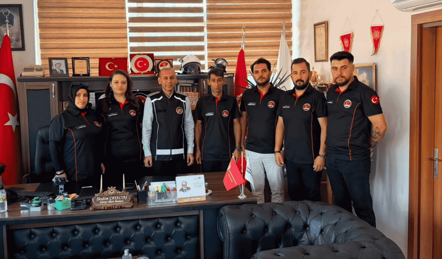 Kahramanmaraş Büyükşehir Belediyesi'nden Ahde Vefa Derneği'ne destek
