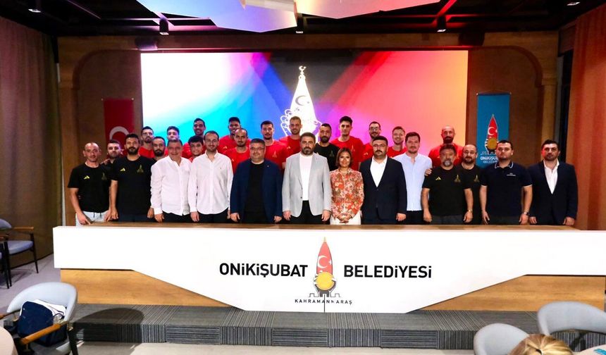 Efeler Ligi’nde boy gösterecek AKEDAŞ Onikişubat Belediyespor’da yeni sezon heyecanı