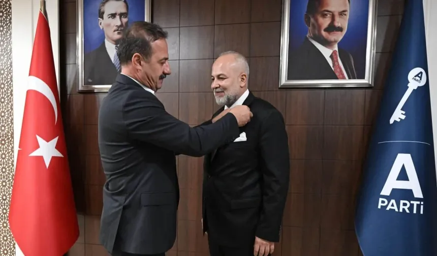 Serdar Salih Çiçekçi Anahtar Parti’ye Katıldı