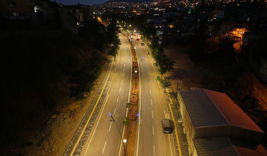 Başkan Görgel; “Altyapısı Tamamlanan Arterler Bir Bir Yenileniyor”