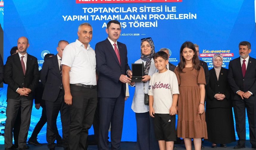 Kahramanmaraşta dev açılış Yeni Kent Meydanı hizmete girdi
