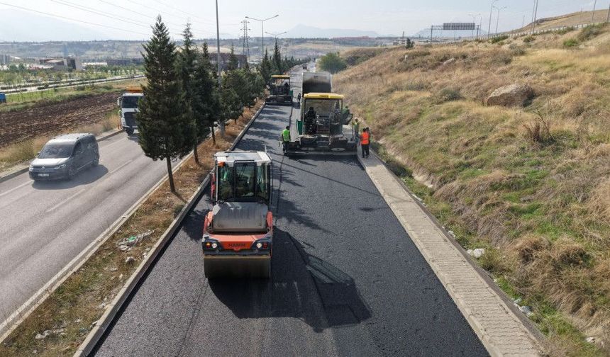 Büyükşehir’den Kavlaklı, Kazım Karabekir ve OSB’nin Ulaşımına Asfalt