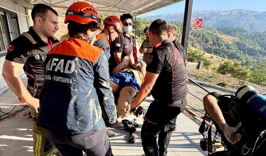 Kahramanmaraş'ta su kuyusuna düşen 2 kişi ekipler tarafından kurtarıldı
