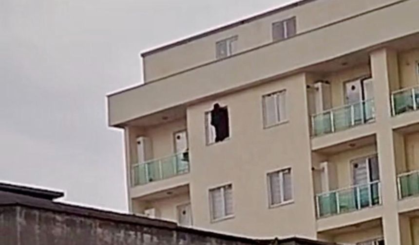 Kahramanmaraş’ta Penceredeki Kadın İçin Ekipler Harekete Geçti