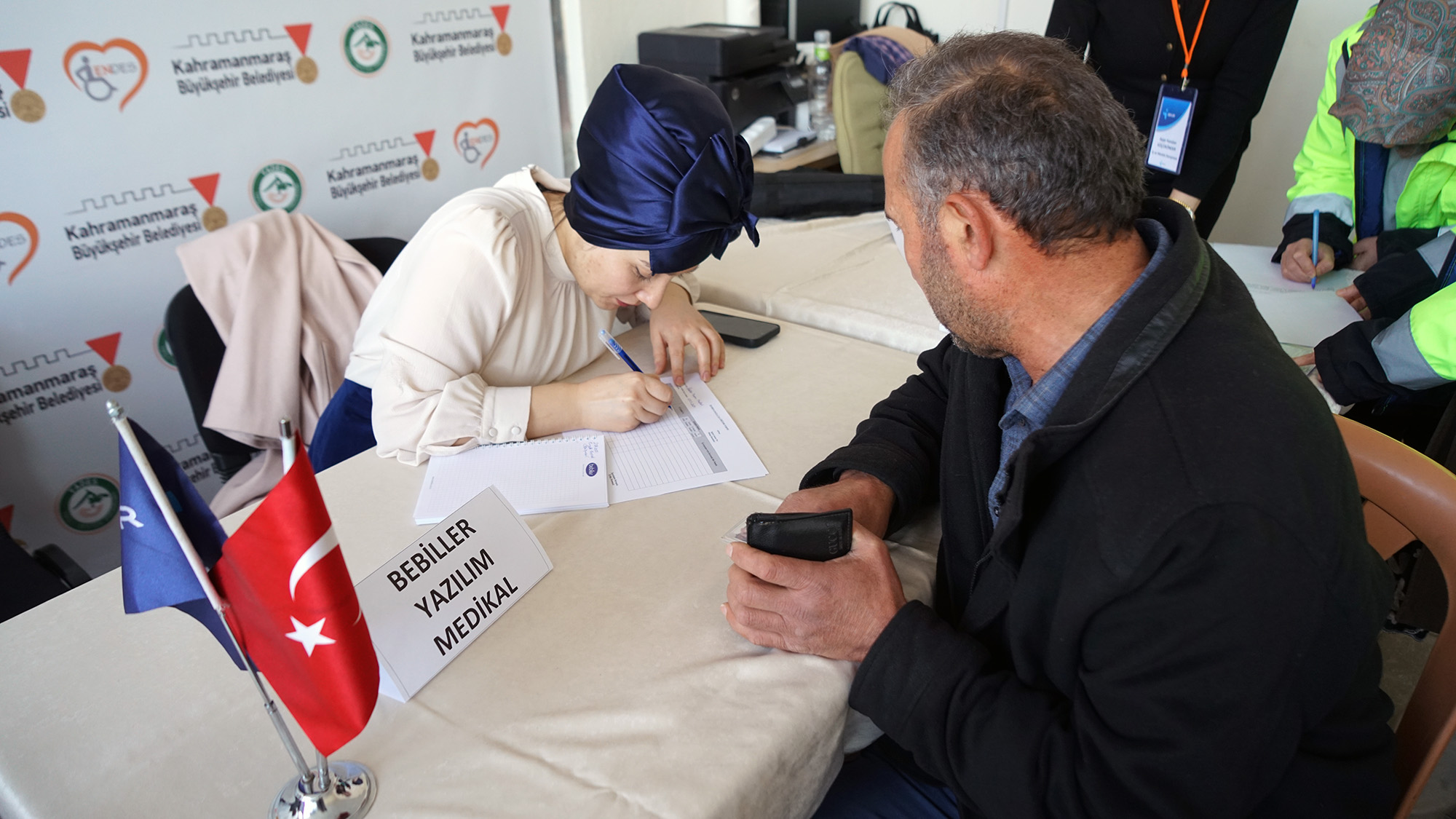 Büyükşehir’in İstihdam Günleri ile 244 Özel Gereksinimli Vatandaş İş Hayatına Atıldı