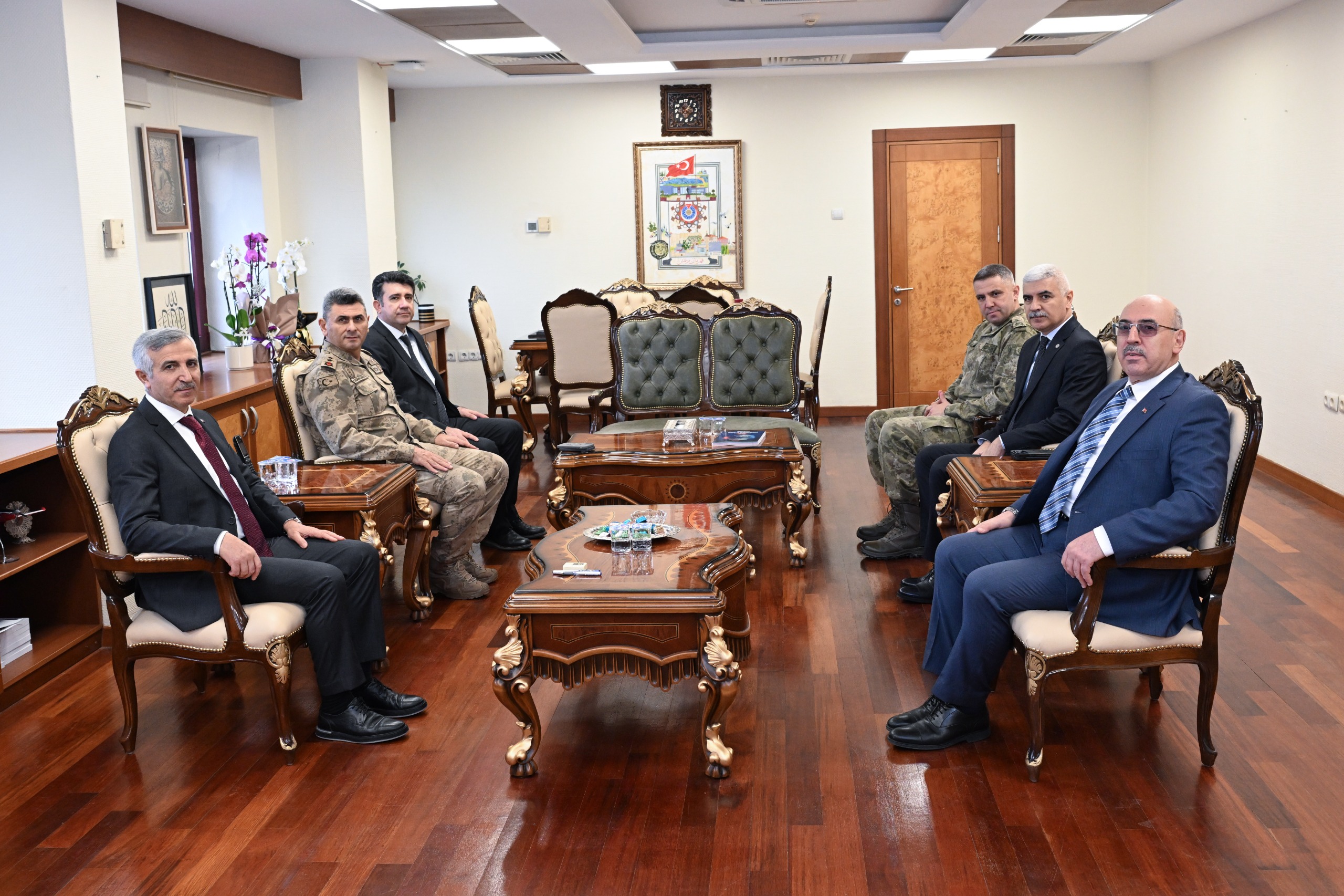 Kahramanmaraş İl Protokolünden KSÜ Rektörü Prof. Dr. Mahmut Ak’a Hayırlı Olsun Ziyareti