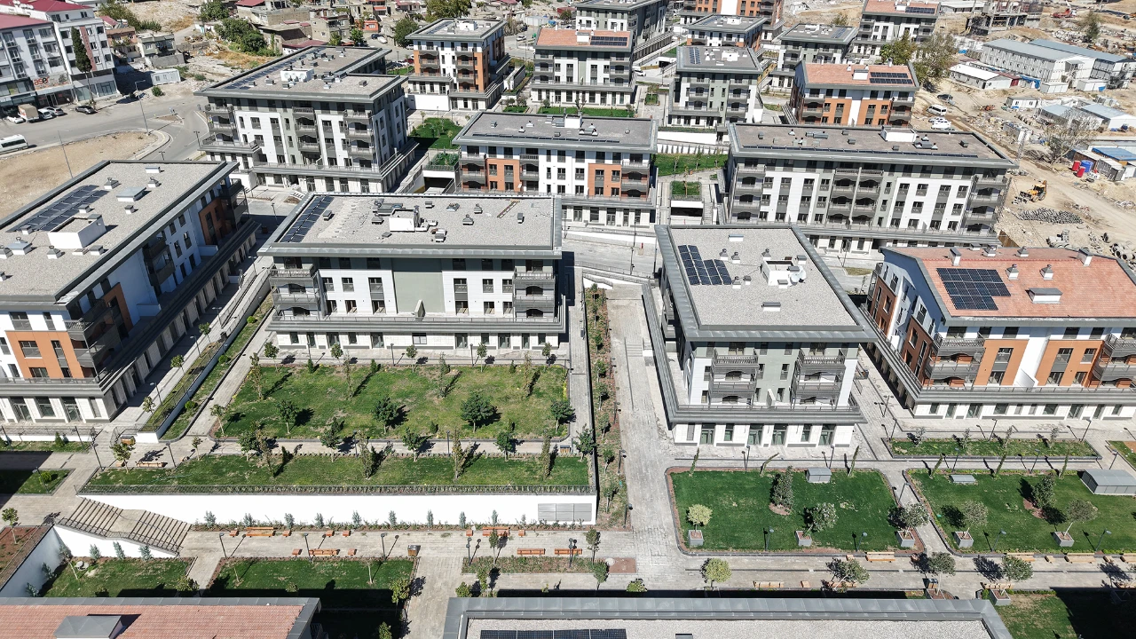 Azerbaycan Mahallesi (2)-5