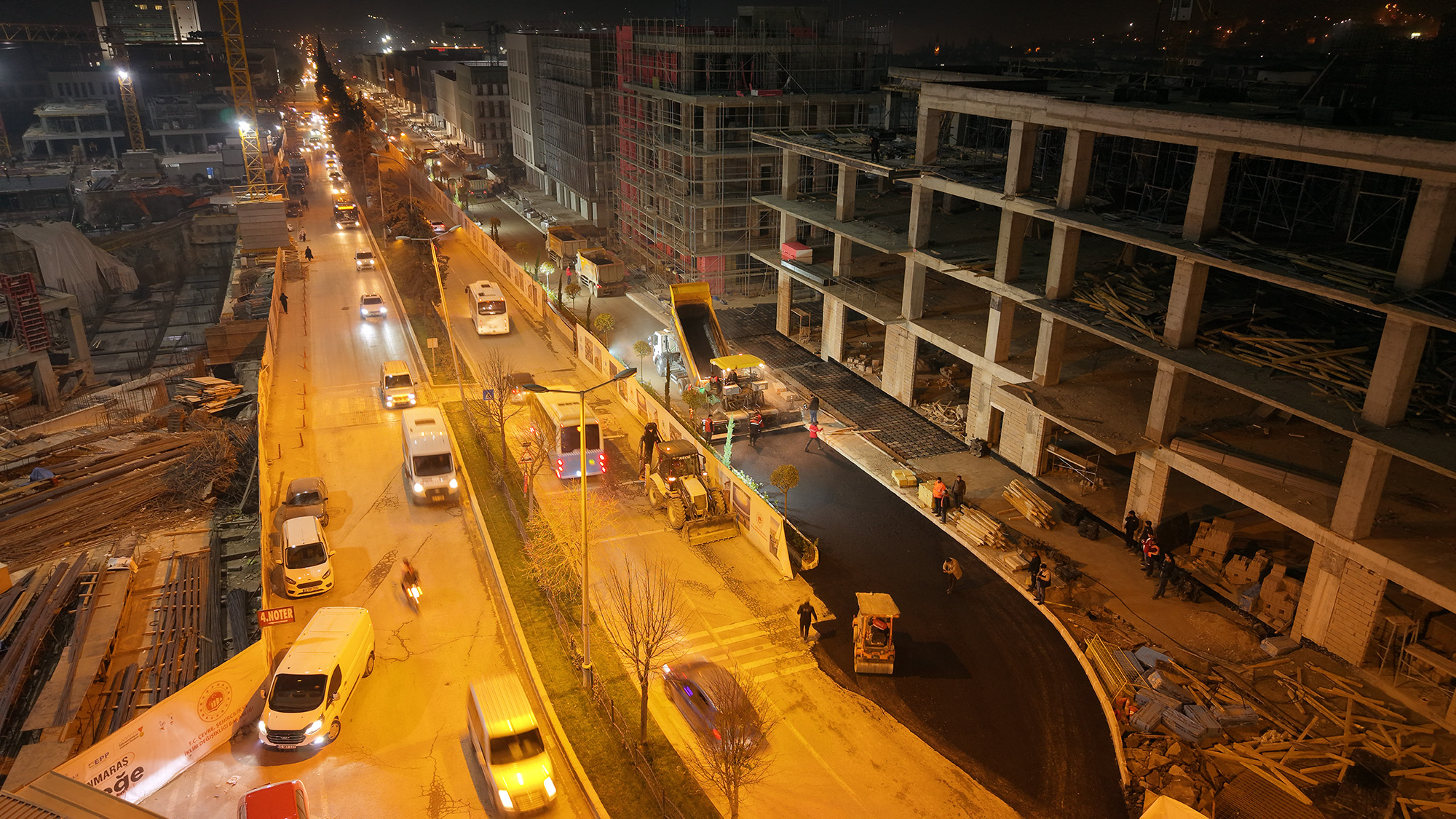 Deprem Sonrası Yerleşimlere Konforlu Ulaşım İçin Büyükşehir Sahada