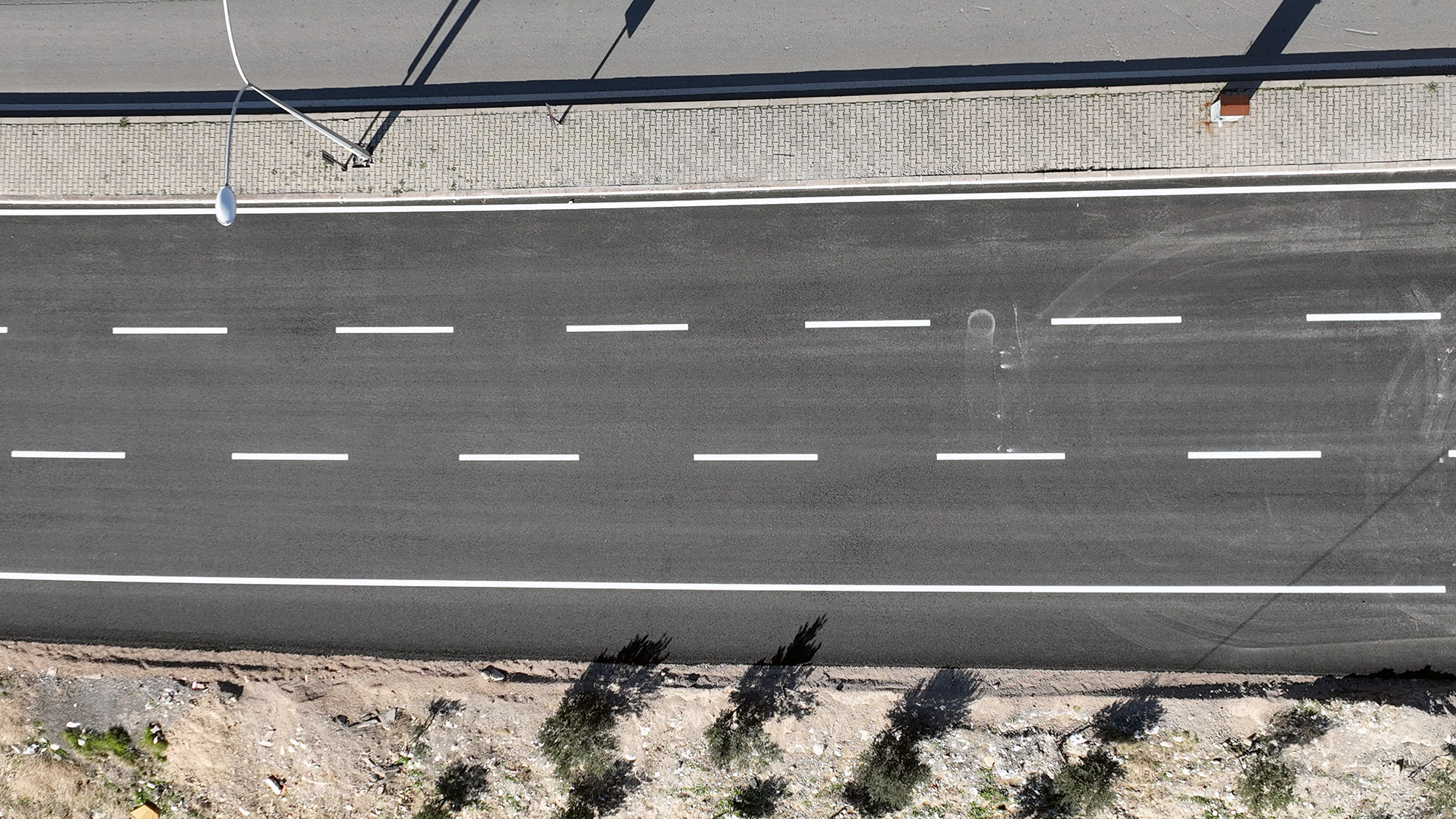 Bahçeci Hoca Bulvarı, Güçlendirmenin Ardından Yeniden Trafiğe Açıldı