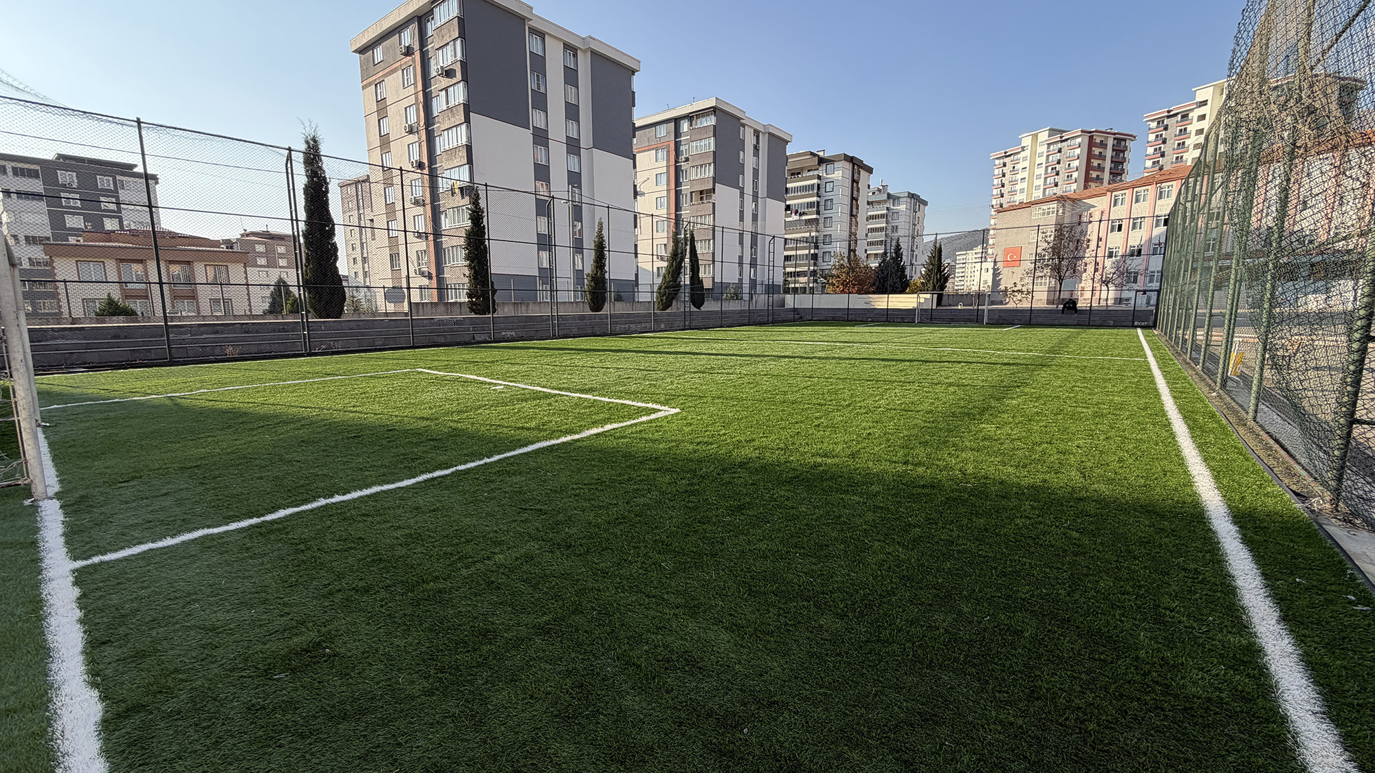 Gençlik Enerjisi Sahalara Taşınıyor; Şehre 35 Yeni Halısaha