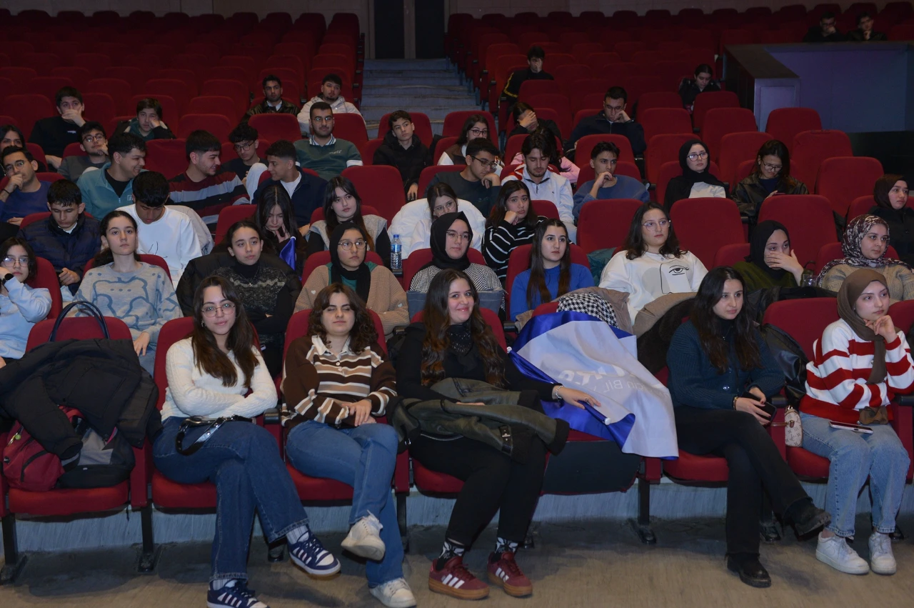 YKS Kampında Biyoloji Taktikleri Öğrencileri Güçlendirdi