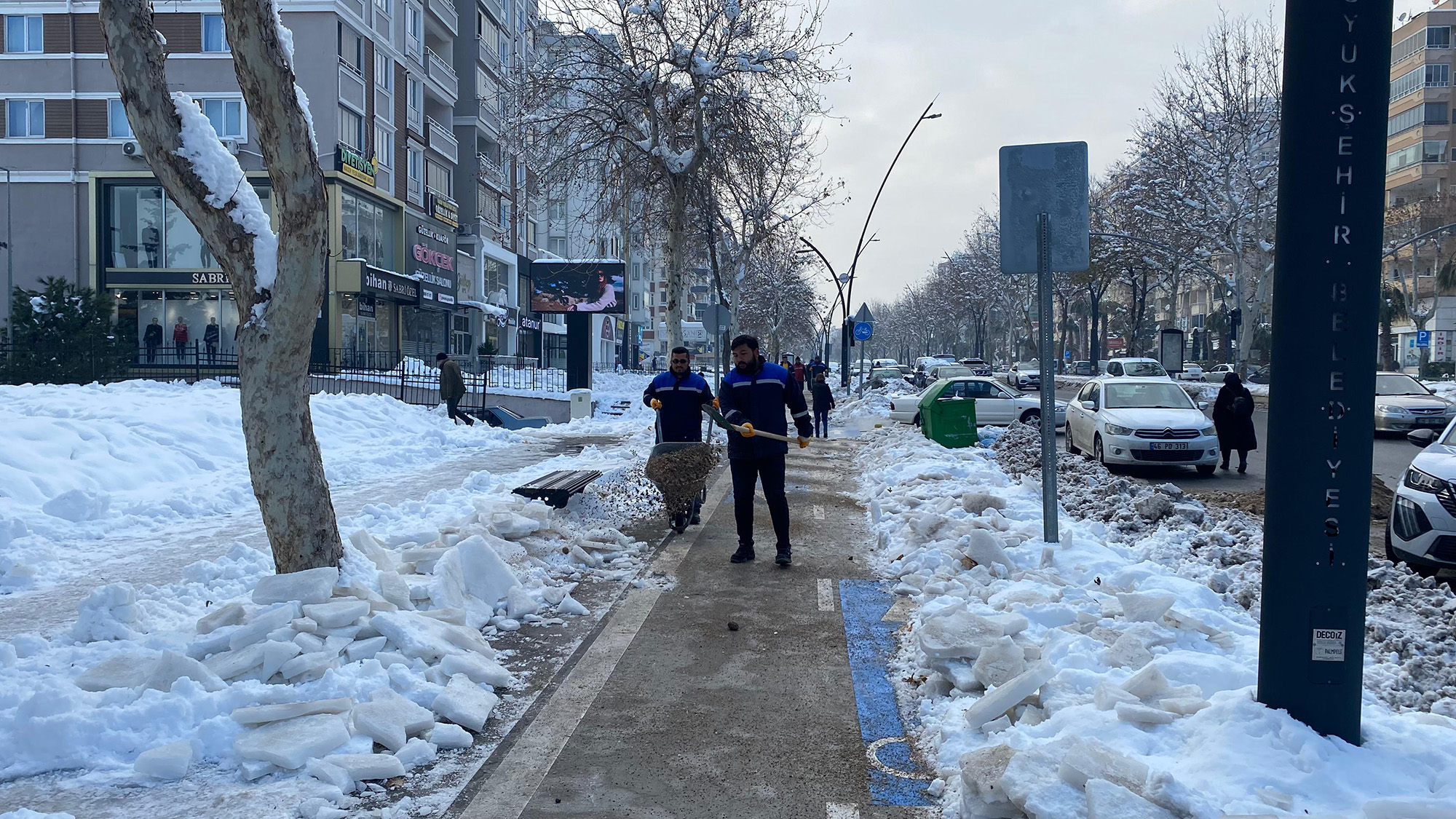 Büyükşehir’den Yaya Güvenliği İçin Kesintisiz Mesai