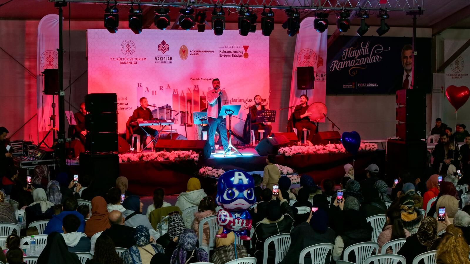 Ramazan Sokağı’nda Murat Belet’ten Gönüllere Dokunan Nağmeler