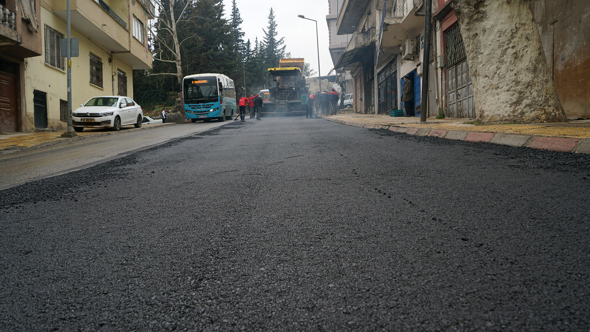 Kahramanmaraş’ta Yollar Tek Tek Yenileniyor