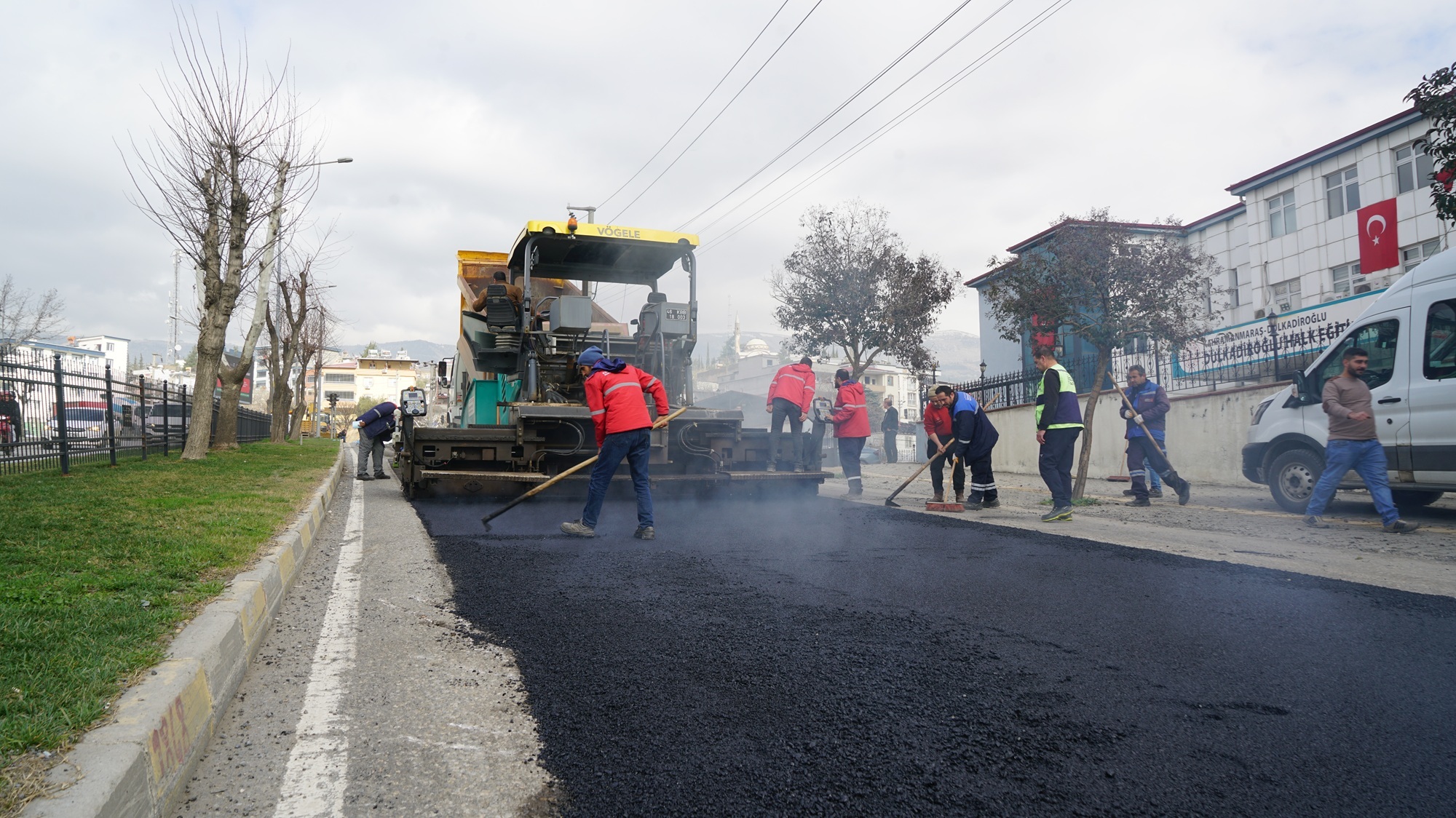Büyükşehir’den Dulkadiroğlu ve Onikişubat’ta Asfalt Seferberliği