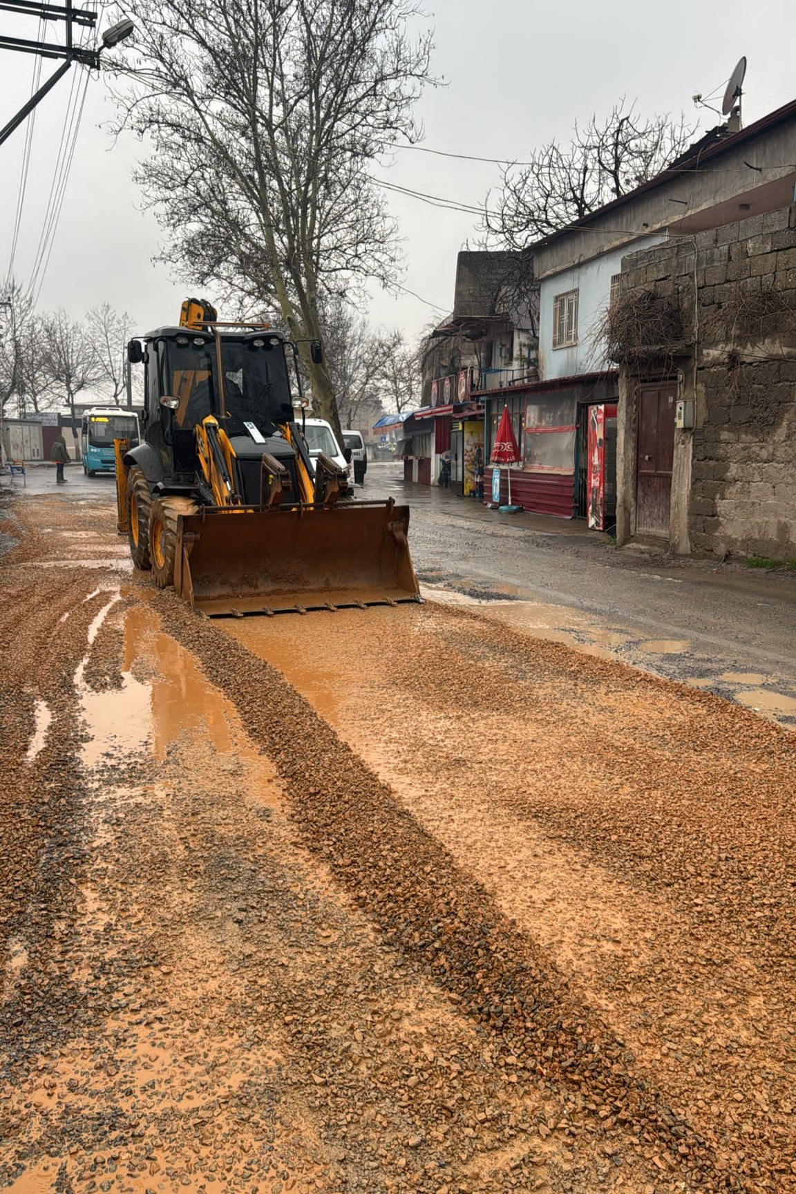 Altyapı Çalışmasının Devam Ettiği Yollardaki Bozulmalar Gideriliyor