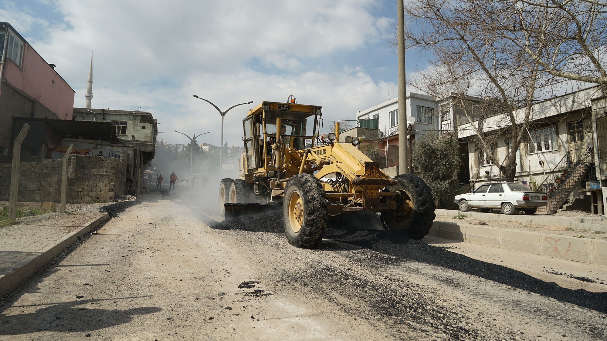 Büyükşehir’den Kuddusi Baba ve Trabzon Bulvarlarında Asfalt Çalışması