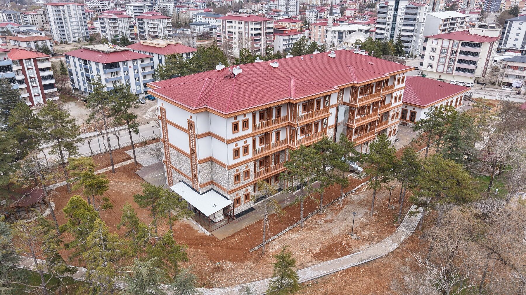 Elbistan Öğretmenevi Misafirlerini Ağırlamaya Başladı