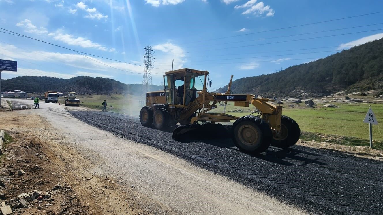 Büyükşehir, Andırın’da Mahallelerin Ulaşım Konforunu İyileştirmeyi Sürdürüyor
