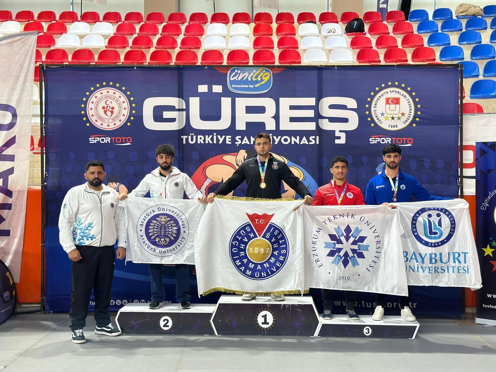 KSÜ’lü Güreşçilerden ÜNİLİG Türkiye Şampiyonası’nda Büyük Başarı