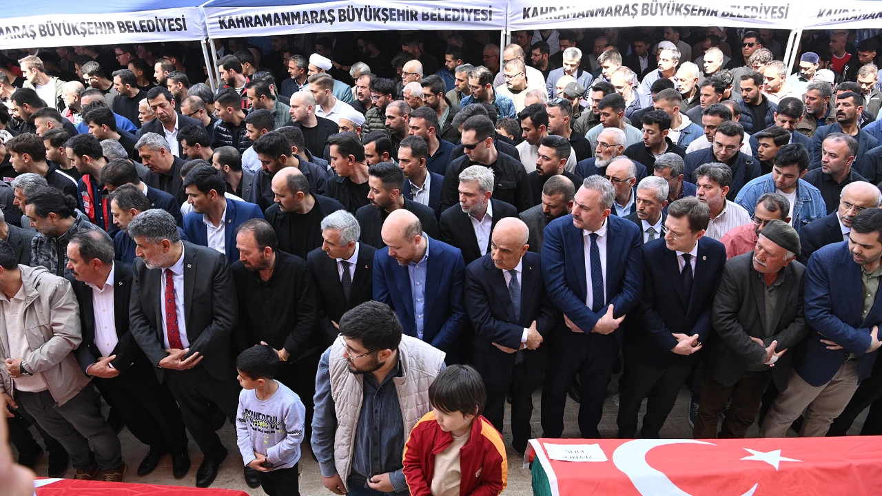 Cenaze Töreni (8)-2