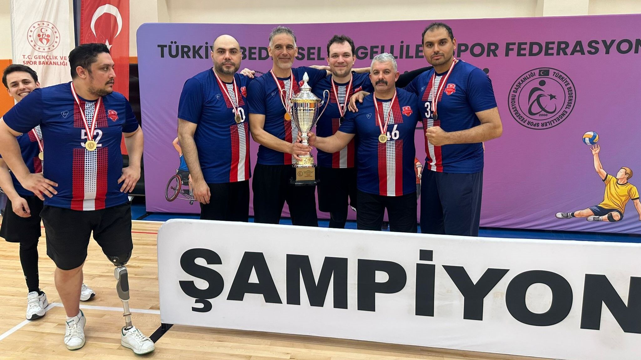 Büyükşehir’in Oturarak Voleybol Takımı Süper Lig’de Namağlup Şampiyon