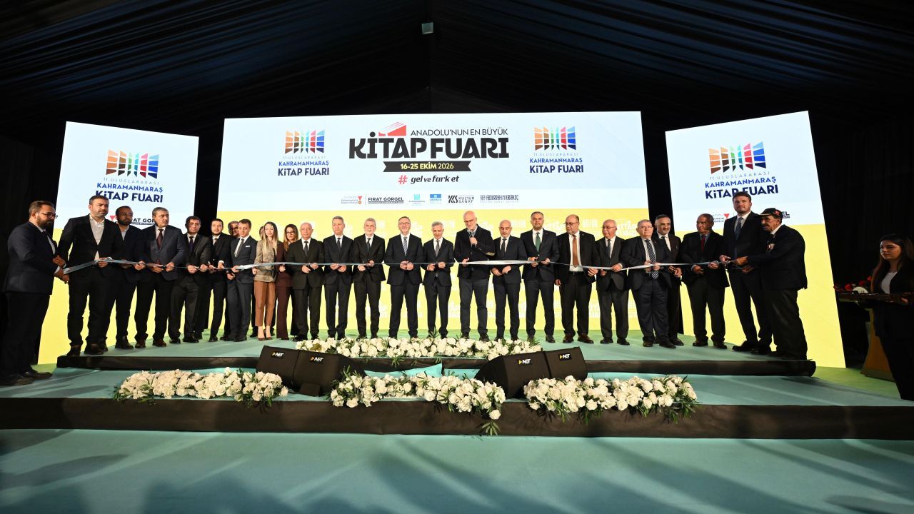 Kahramanmaraş Kitap Fuarı'nda Tarihi Rekor! Ziyaretçi Sayısı 400 Bini Aştı (4)