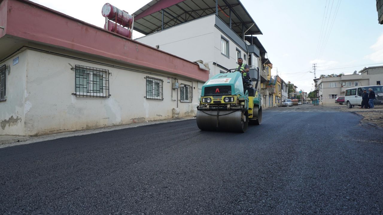 Büyükşehir, Asfalt Mesaisini Yeni Haftada 19 Farklı Noktada Sürdürecek